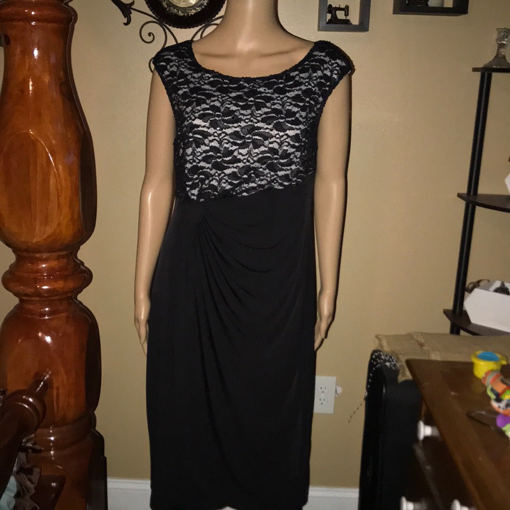 Beautiful black dress 👗
